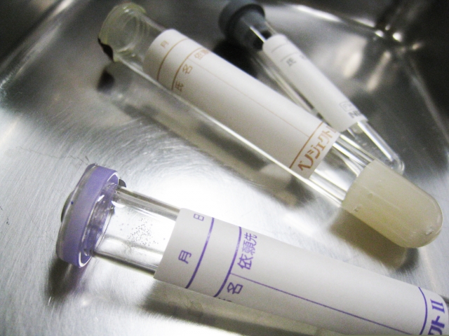 血液検査イメージ